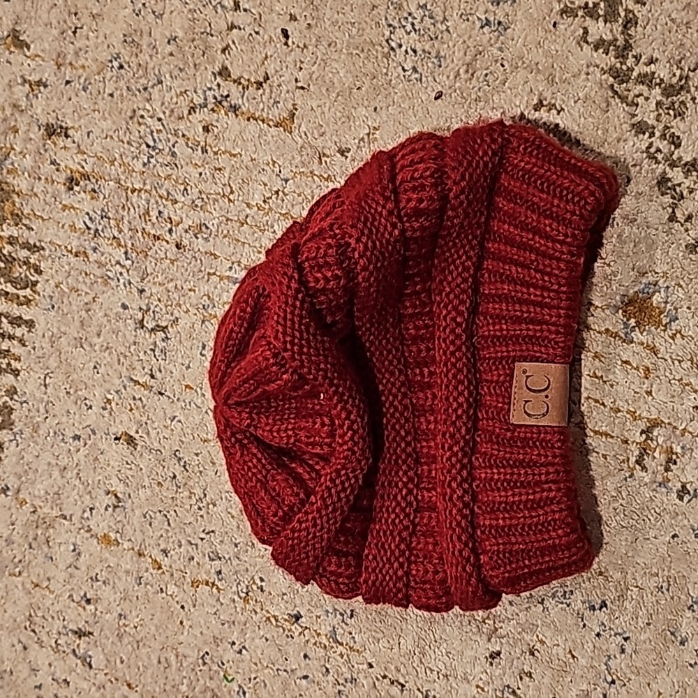 C C Women's Beanie/ Hat